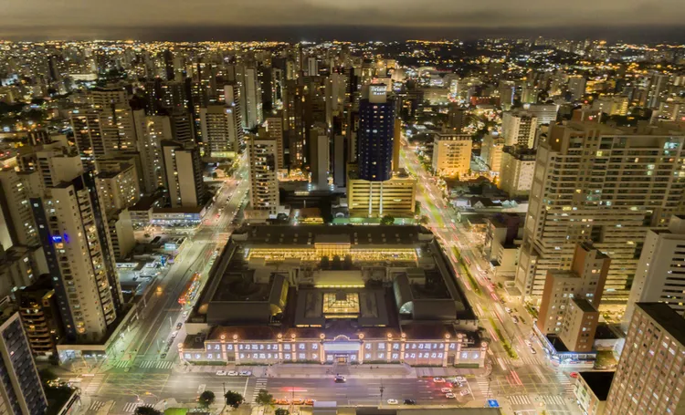 Curitiba cidade inteligente: o que os rankings medem