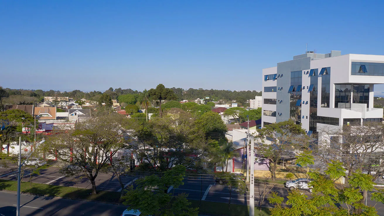 Restaurantes no bairro Cabral: o entorno do ALMÁA Cabral